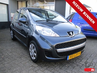 Peugeot 107 1.0-12V XS