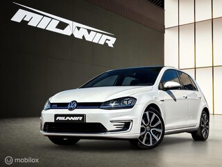 Volkswagen Golf 1.4 TSI GTE 204pk | Pano | Sfeer | NL Auto
