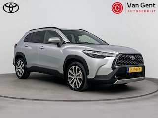 Toyota Corolla Cross Hybrid 140 Style | Apple Carplay / Android Auto | Dodehoek detectie | Parkeersensoren voor/achter | Adaptive Cruise | Clima | Camera | 18 inch