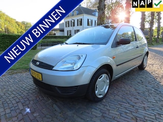 Ford Fiesta 1.3 Style Stuurbekrachtiging Trekhaak ***Goed Onderhouden***Zuinige Auto***
