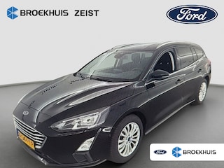 Ford Focus Wagon 1.0 EcoBoost Titanium Automaat | Adaptieve cruise | Winter-pack | AFn. trekhaak | Parkeer-camera | Elec. achterklep | Keyless entry | Privacy-glass