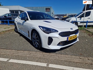 Kia Stinger 3.3 V6 T-GDI AWD GT