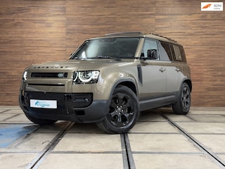Land Rover Defender 110 SE D240 | Grijskenteken | Pano | Cold Climate Pack | Luchtvering | Meridian | 360°Camera | DAB+ | Trekhaak