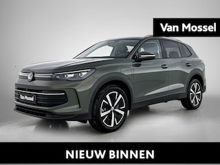 Volkswagen Tiguan 1.5 eHybrid Life Edition 204 PK Plug-in Hybride | Trekhaak | Apple Carplay | LED Koplampen | 19" Lichtmetalen velgen | Achterklep elektrisch | Keyless access | Android Auto | Dodehoeksensoren | Camera | Navigatie | Parkeersensoren  |