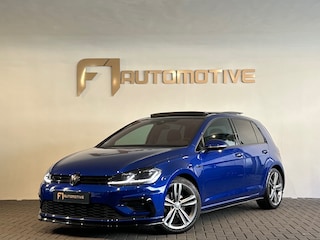 Volkswagen Golf 1.5 TSI Highline Business R Pano|Keyles|Sfeer
