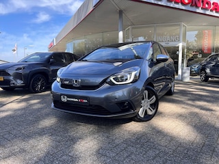 Honda Jazz 1.5 Full Hybrid Executive Automaat | Volledig dealeronderhouden | All Season banden | Dode hoek detectie | Carplay | PDC | Camera