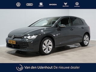Volkswagen Golf 1.5 eHybrid 204pk Life Edition Camera Navigatie 17"velgen Android/Carplay Acc 110