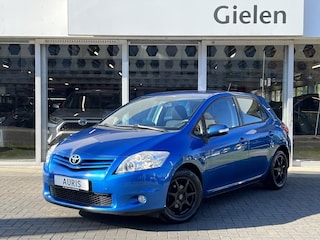 Toyota Auris 1.6 VVT-i 132pk | Climate control, Cruise control, Parkeersensoren, Trekhaak, LM velgen