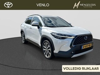 Toyota Corolla Cross 2.0 High Power Hybrid First Edition RIJKLAAR | Navigatie | Climate Control | Cruise Control Adaptief | Camera | Trekhaak