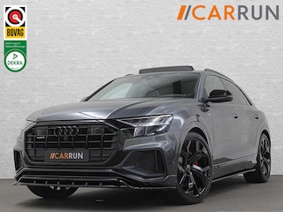 Audi Q8 60 462pk Competition S-Line | 11-2022 | RS Leder | Carbon | Softclose | 360 Camera | ACC | Panorama | Luchtvering | Nachtzicht Cam | Headup | LED-Matrix | Trekhaak | Lane & Side Assist | Led Sfeerverlichting | Keyless-Entry | | Black-Optic | Rijklaar incl. Bovag Garantie.