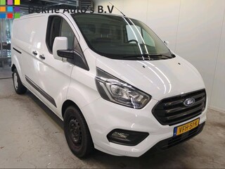 Ford Transit Custom 320 2.0 TDCI Automaat 131PK L2H1 / 2x Schuifdeur / Trekhaak / Pdc.+Camera / Safety & Comfort Pack / Navigatie /