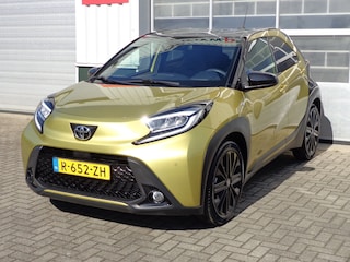 Toyota Aygo 1.0 VVT-i MT Premium,Navi,PDC,Camera,Half leder,etc,etc