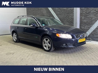 Volvo V70 T4 Limited Edition | Trekhaak | Leder | Stoelverwarming | Cruise Control | 17 Inch