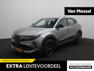 Alfa Romeo Junior 1.2 Turbo Hybrid Ibrida | Parkeersensoren | Apple Carplay |