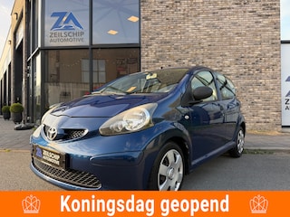 Toyota Aygo 1.0-12V Met Nieuwe Volle jaar APK 2027