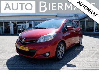 Toyota Yaris 1.3 VVT-i Dynamic / INCL. 12mnd BOVAG / Camera / Navi
