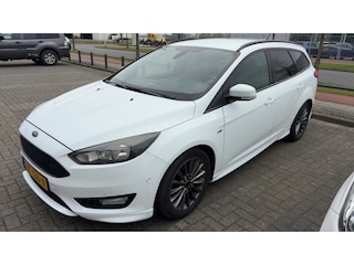 Ford Focus Wagon 1.0 ST-Line