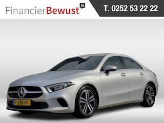 Mercedes-Benz A-klasse 180 AUT7 LIMOUSINE SOLUTION LEDER NAVI CAMERA DIGI-DASH PDC LED LMV