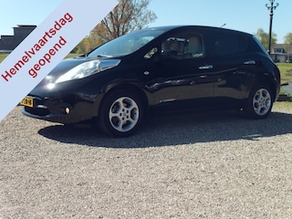 Nissan Leaf Base 24 kWh Automaat - Airco - Navigatie