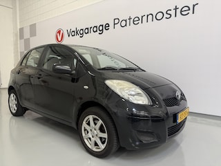 Toyota Yaris 1.0 VVT-i Aspiration Lichtmetalen velgen / nieuwe APK & Onderhoudsbeurt