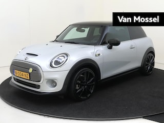 Mini Mini Essential 33 kWh SOH waarde 97 % | airco automatisch | cruise control | LED koplampen | lederen/stof bekleding | lichtmetalen velgen 17"| navigatiesysteem full map |