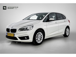 BMW 2-serie Tourer 216i Executive (NAVIGATIE, PARKEERSENSOREN, LED, STUURBEDIENING, GOED ONDERHOUDEN)