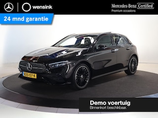 Mercedes-Benz A-klasse 250e Business Solution AMG | Panoramaschuifdak | Premium Plus | 19”AMG-velgen | Head-up display | Dodehoekassistent |