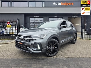 Volkswagen T-Roc 1.5 TSI R-Line Edition | Met panoramadak, stoelverwarming, elektrische achterklep en virtual cockpit!