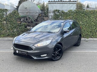 Ford Focus Wagon 1.0 Edition Trekhaak * Navi  * Nieuwe Distr. * Garantie