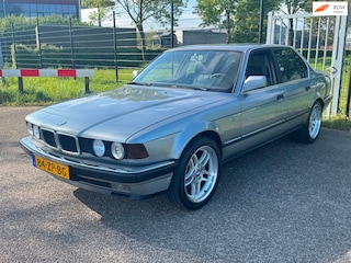 BMW 750i V12 E32 Velours 18inch M Parallel Nette staat! Uniek