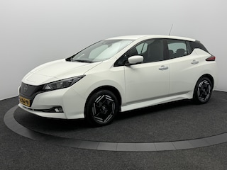 Nissan Leaf Acenta 40 kWh SOH 95,9% | 10000KM | Warmtepomp | Camera | DAB | Dodehoekdetectie