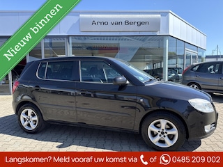 Skoda Fabia 1.4-16V Sport, airco, cruiscontrol, sportvelgen, achterspoiler, isofix, goed onderhouden.