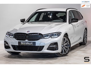 BMW 3-serie Touring 318i M-sport|E-trekhaak|Leder|NAP|Cam|