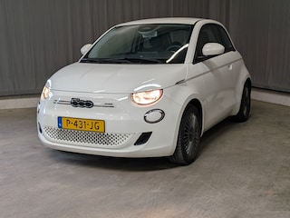 Fiat 500 Icon 42 kWh | Apple Carplay | Climatronic | Navigatie | Cruise control | Parkeersensoren |