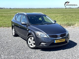 Kia Ceed cee'd Sporty Wagon 1.4 CVVT X-ecutive / AIRCO / KEURIG !