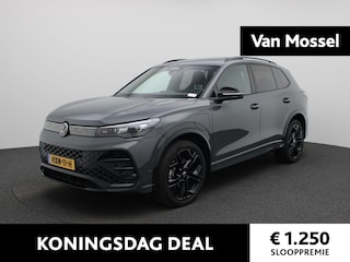 Volkswagen Tiguan 1.5 eHybrid R-Line Edition 204 PK| Origineel Nederlands | 1e Eigenaar | Panoramadak | Navigatie | Stoelverwarming | Stuurwielverwarming |