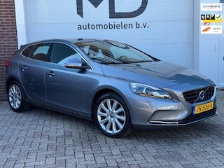 Volvo V40 2.0 T3 Momentum - Nieuwe Distributie riem - NAP