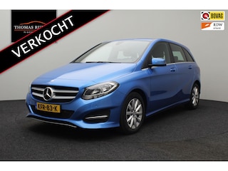 Mercedes-Benz B-klasse 180 Ambition 2016 | Airco | Cruise Control | Stoelverwarming | Carplay | Elektrische Ramen | Stuurwiel Bediening | Regensensor | Parkeersensoren | Automatische Verlichting