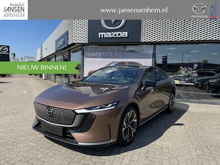 Mazda 6e Takumi 68.8 kWh Voorraadvoordeel €3.000,- Leder, Adap.Cruise, Sony, Apple Carplay, Android Auto,  360 Camera, HUD, Stoelverwarming/ventilatie, LMV 19 Inch