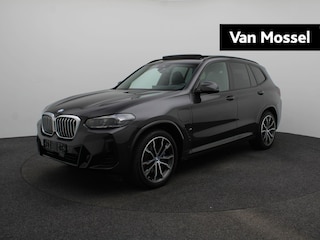 BMW X3 xDrive30e High Executive | M-Sport plus Pack |Heads up display | All Season Banden | Comfort Access | Panoramadak | Harman Kardon |