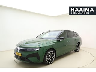 Opel Astra Sports Tourer 1.6 Turbo Plug In Hybrid Ultimate | Nieuw model! | LED matrix | Panoramadak | Elektrische kofferklep | AGR stoelen | Camera | Stoelverwarming | Voorruitverwarming | Drive assist