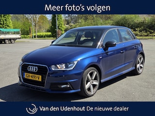 Audi A1 Sportback 1.0 TFSI 96pk Adrenalin S-Line / Navigatie / Multifunctioneel lederen stuurwiel / 17" Lichtmetalen velgen