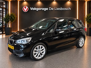 BMW 2-serie Tourer 225xe iPerformance High Executive,pano/navi/camera/stoelverw/elec klep