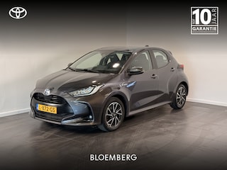 Toyota Yaris 1.5 Hybrid Dynamic | Apple Carplay | Stoelverwarming | All season banden |