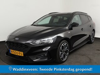 Ford Focus Wagon 1.0 EcoB. ST Line | Automaat • LED • Camera • Keyless • 18 inch
