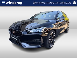 Cupra Leon 1.4 e-Hybrid 245pk Performance Supersport DSG Automaat Panoramadak / 19"LM velgen / Memorystoel / Supersport / Navigatie / Camera
