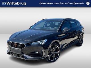 Cupra Leon 1.4 e-Hybrid 245pk Performance Supersport DSG Automaat Panoramadak / 19"LM velgen / Memorystoel / Supersport / Navigatie / Camera
