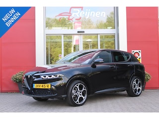 Alfa Romeo Tonale 1.3T PHEV 280PK SPRINT | ADAPTIVE CRUISE CONTROL | LED MATRIX KOPLAMPEN | STOEL/STUUR VERWARMING | PARKEERSENSOREN VOOR + ACHTER | ACHTERUITRIJ CAMERA | DRAADLOZE APPLE CARPLAY/ANDROID AUTO | NAVIGATIE | CLIMATE CONTROL |