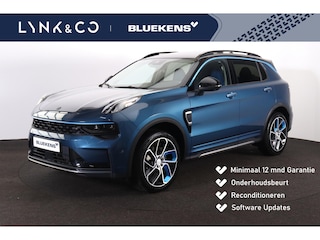 Lynk & Co 01 1.5 Automaat - Panorama/schuifdak - Adaptieve Cruise control met stuurovername - Infinity Audio by Harman/Kardon - BLIS - Verwarmde voorstoelen & stuur - Adaptieve LED koplampen - Geïntegreerde dashcam voor - Elektr. bedienb. achterklep - Draadloze Apple Carplay & Android Auto - Keyless Entry & drive - 20' LMV