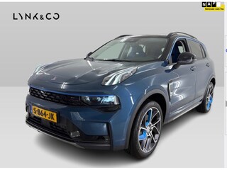 Lynk & Co 01 1.5 261pk PHEV 7DCTH | Orig.NL | PanoramaDak | 360 graden Camera | Carplay |